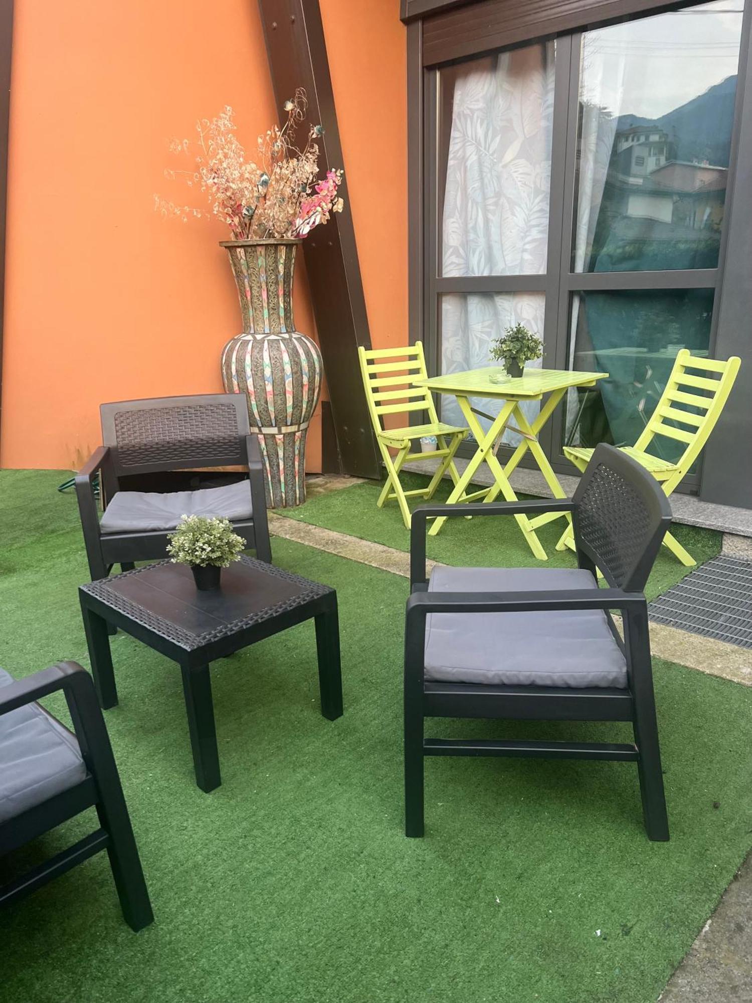 B&B Resilienza - Camera Privata Con Bagno Lecco Exterior foto