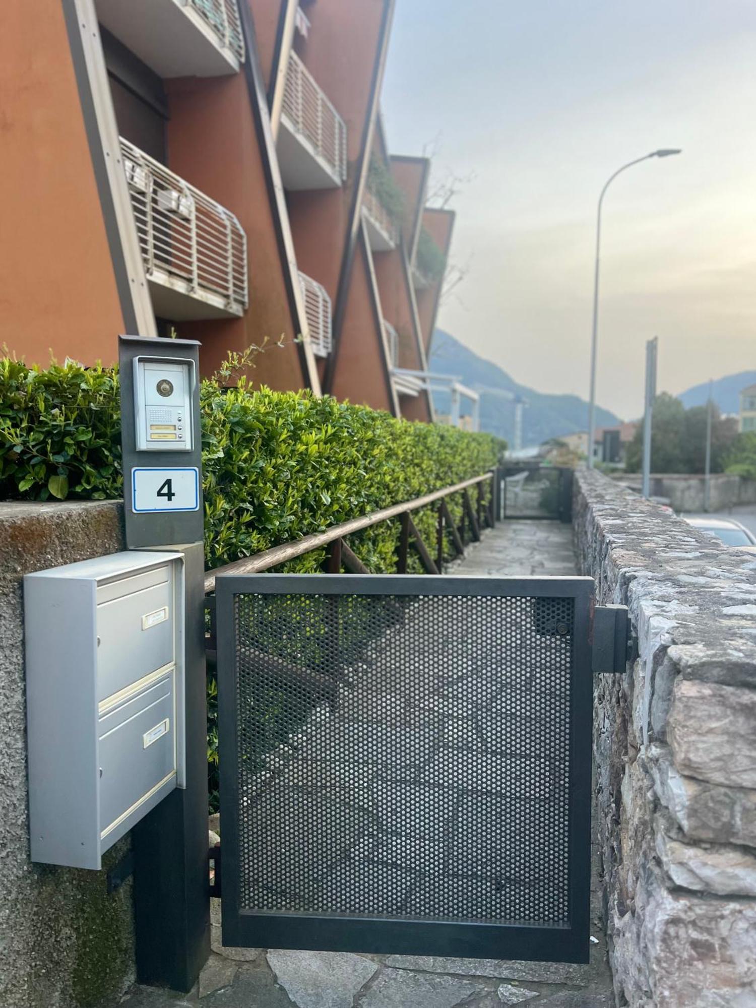 B&B Resilienza - Camera Privata Con Bagno Lecco Exterior foto